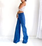 70s vintage high-rise bell bottoms, authentic dead-stock. Size FR 38 (size S-M, UK 10, USA 6)