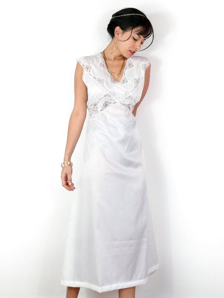 70s vintage white nightgown/ bohemian wedding dress