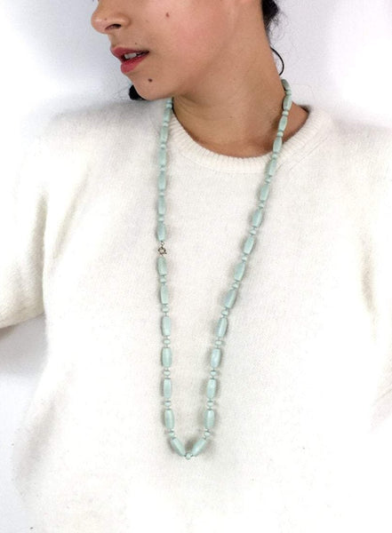 70s vintage long mint green beaded necklace 💌 FREE SHIPPING
