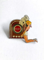 90s vintage collector Lucky Strike pin 💌 FREE SHIPPING