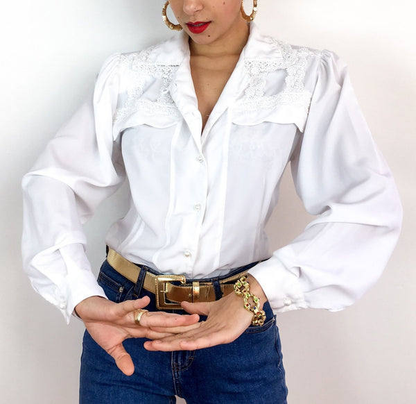 80s vintage white blouse, lace details